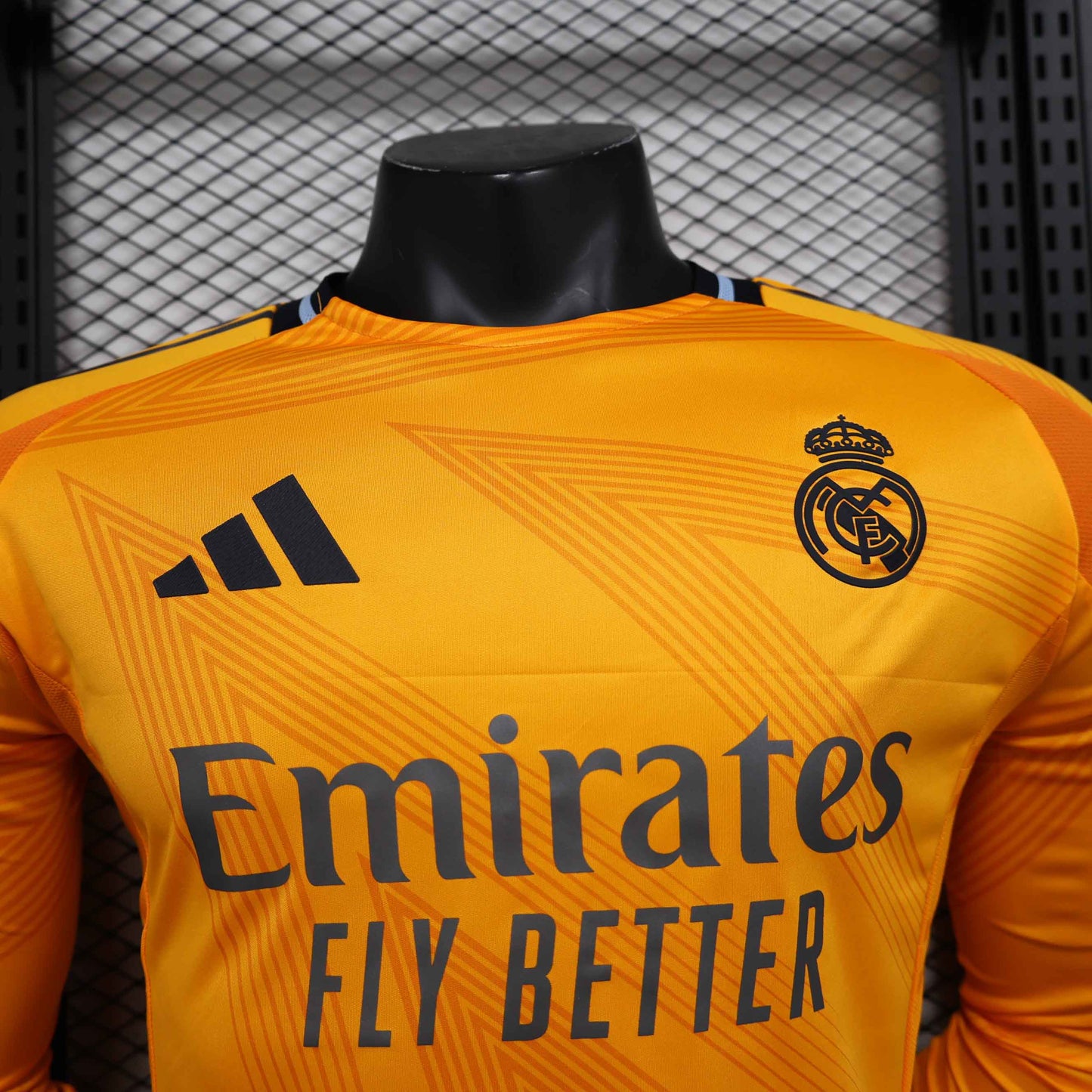 Maillot 24-25 Real Madrid Manches Longue