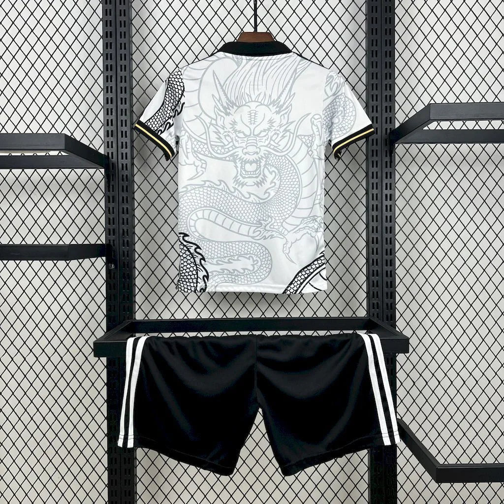 Pack Enfant Real Madrid concept 2022-23