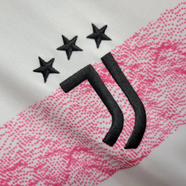 Maillot Juventus saison Electric Rose et Blanc 23/24
