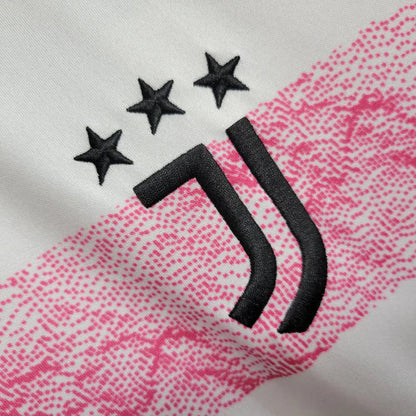 Maillot Juventus saison Electric Rose et Blanc 23/24